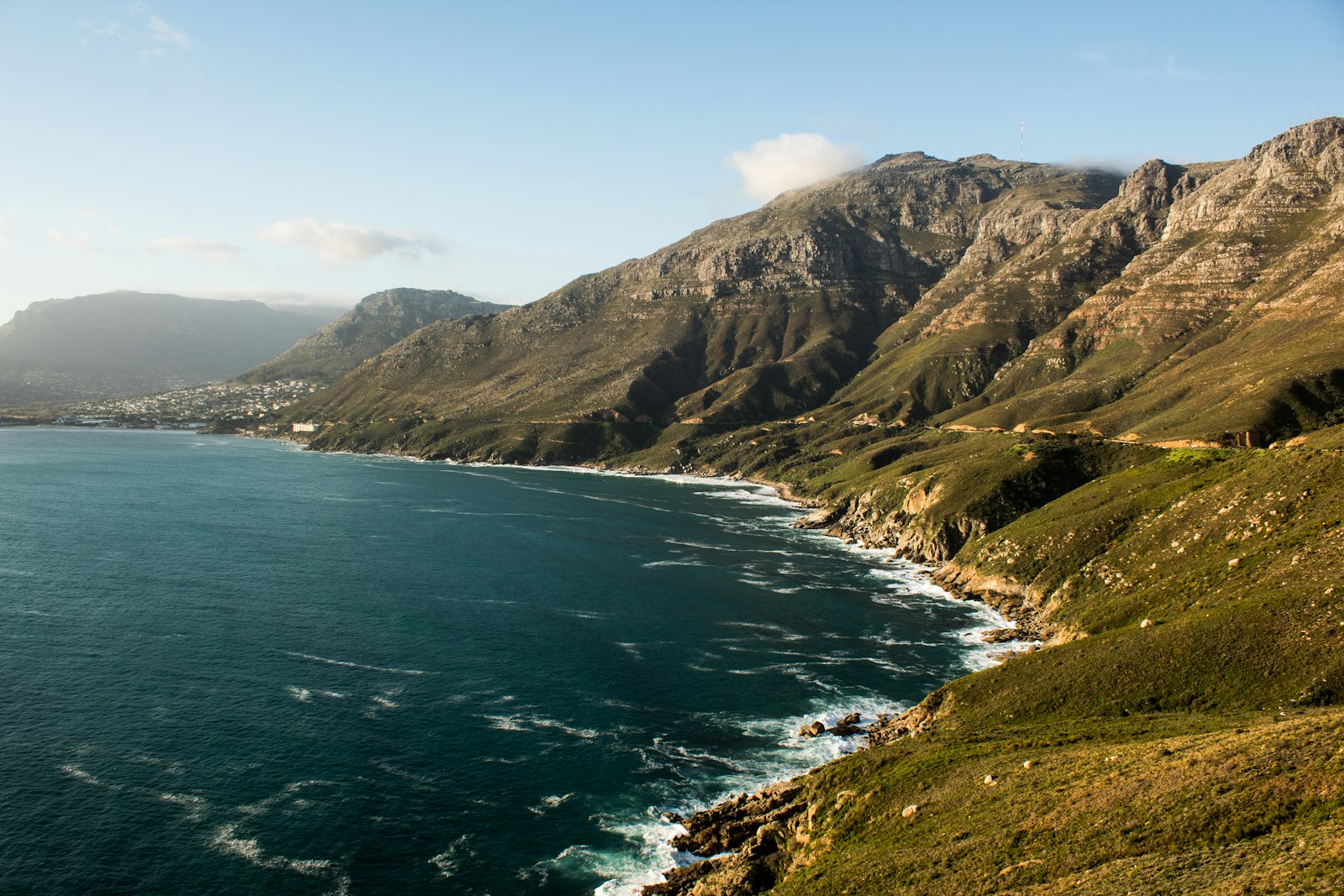 The dramatic Cape Town coastline below rugged mountains